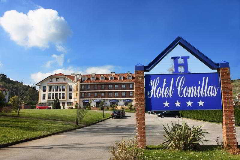 Hotel Комильяс Экстерьер фото